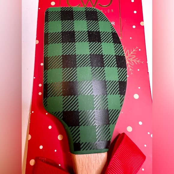 Christmas Green Black Plaid Silicone Spatula + Xmas Tree Cookie Cutter Green - Picture 2 of 8
